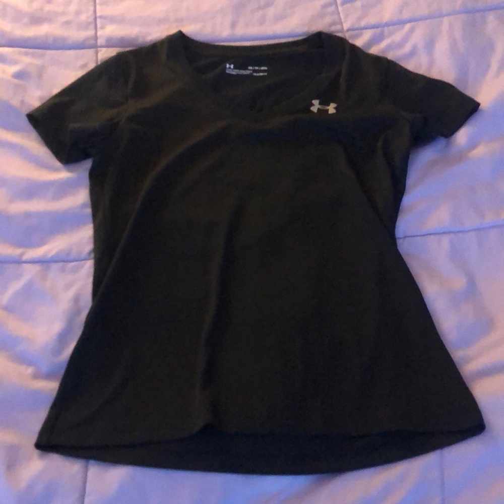 black tee